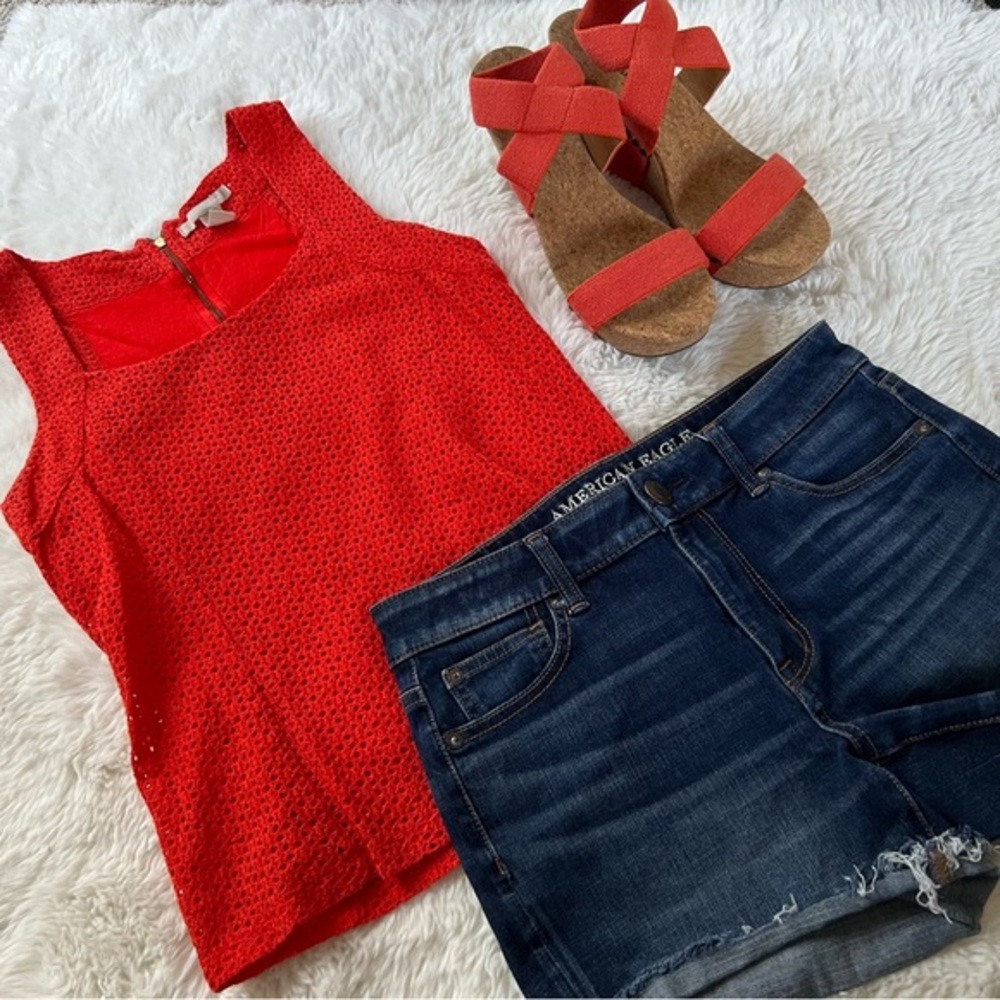 Banana Republic Sleeveless Eyelet Blouse